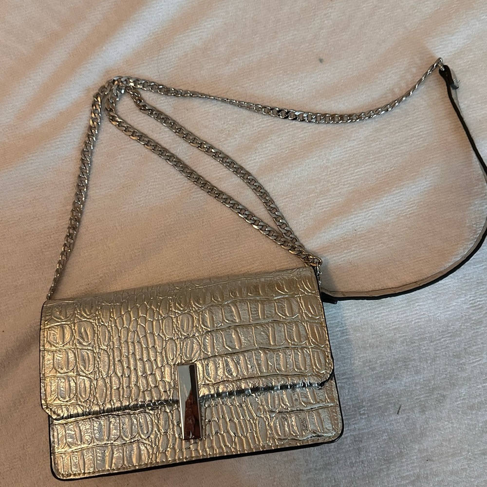 Cross body purse